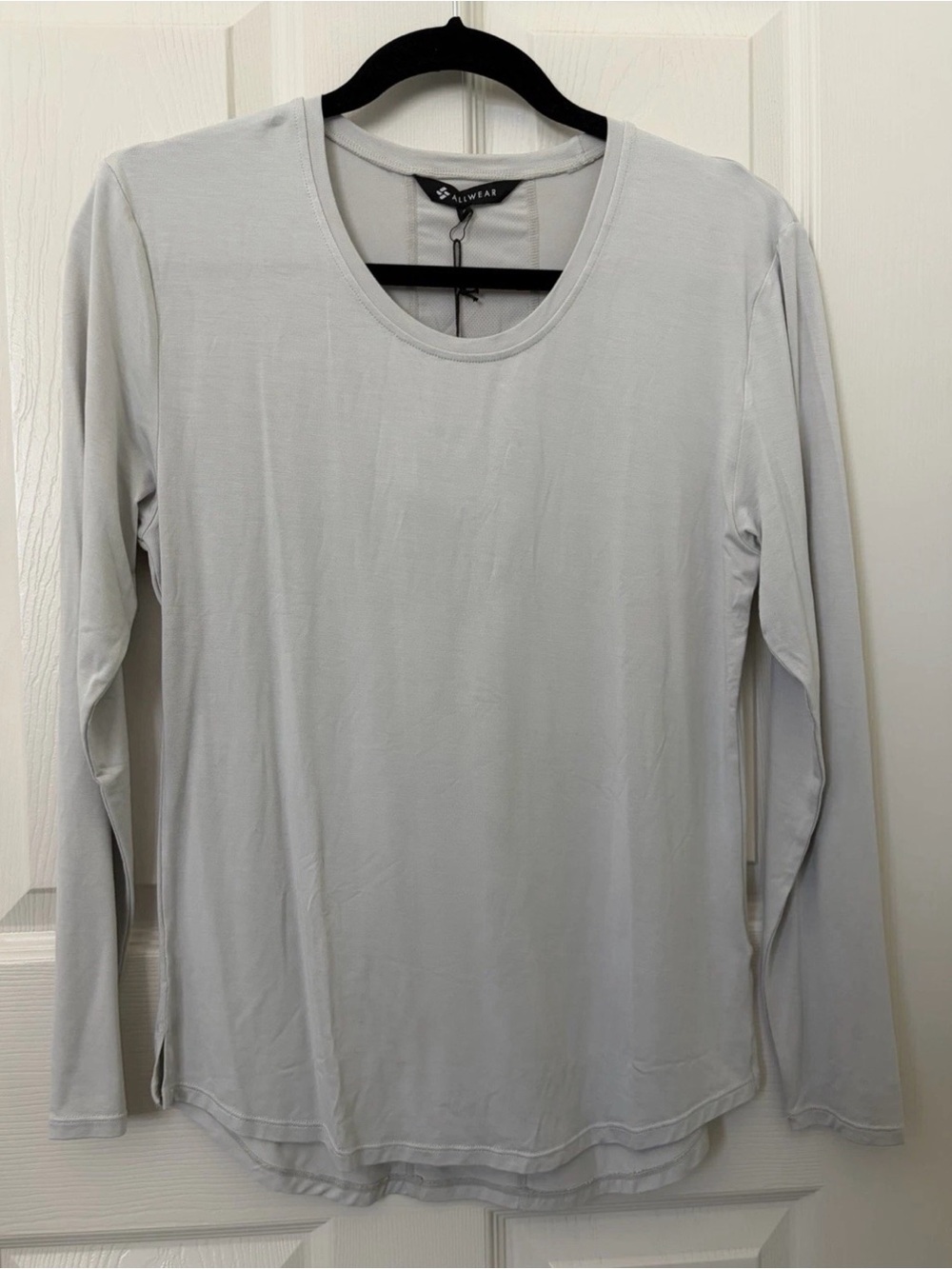 Women's Modal Light Gray Long-Sleeve Scoop Neck Tee